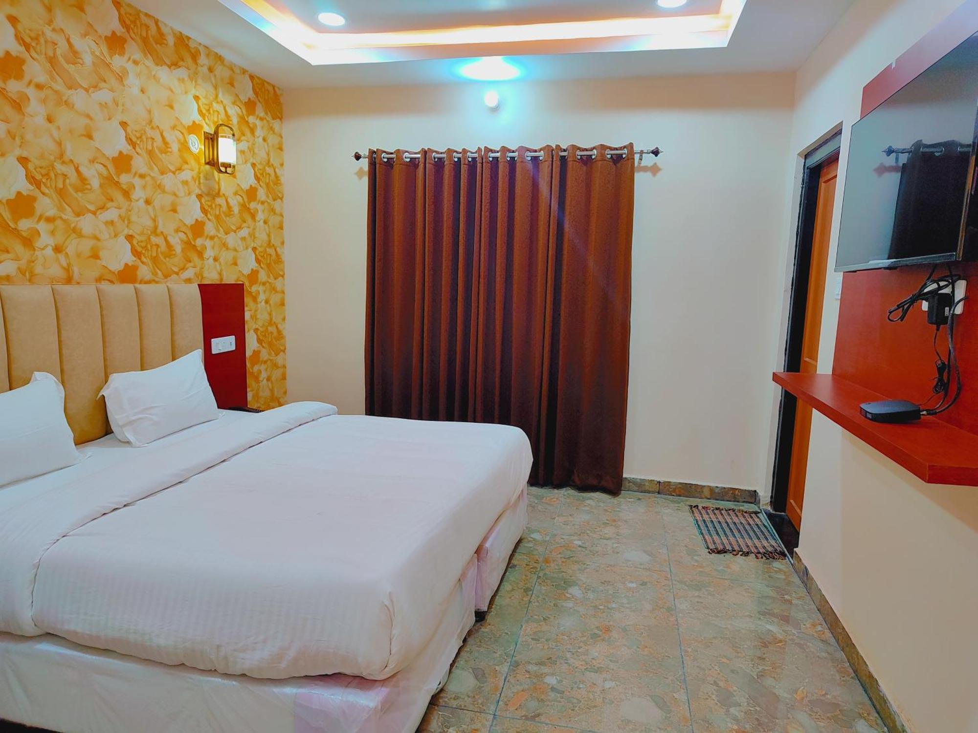 Awadh Samrat Resort Ayodhya Buitenkant foto